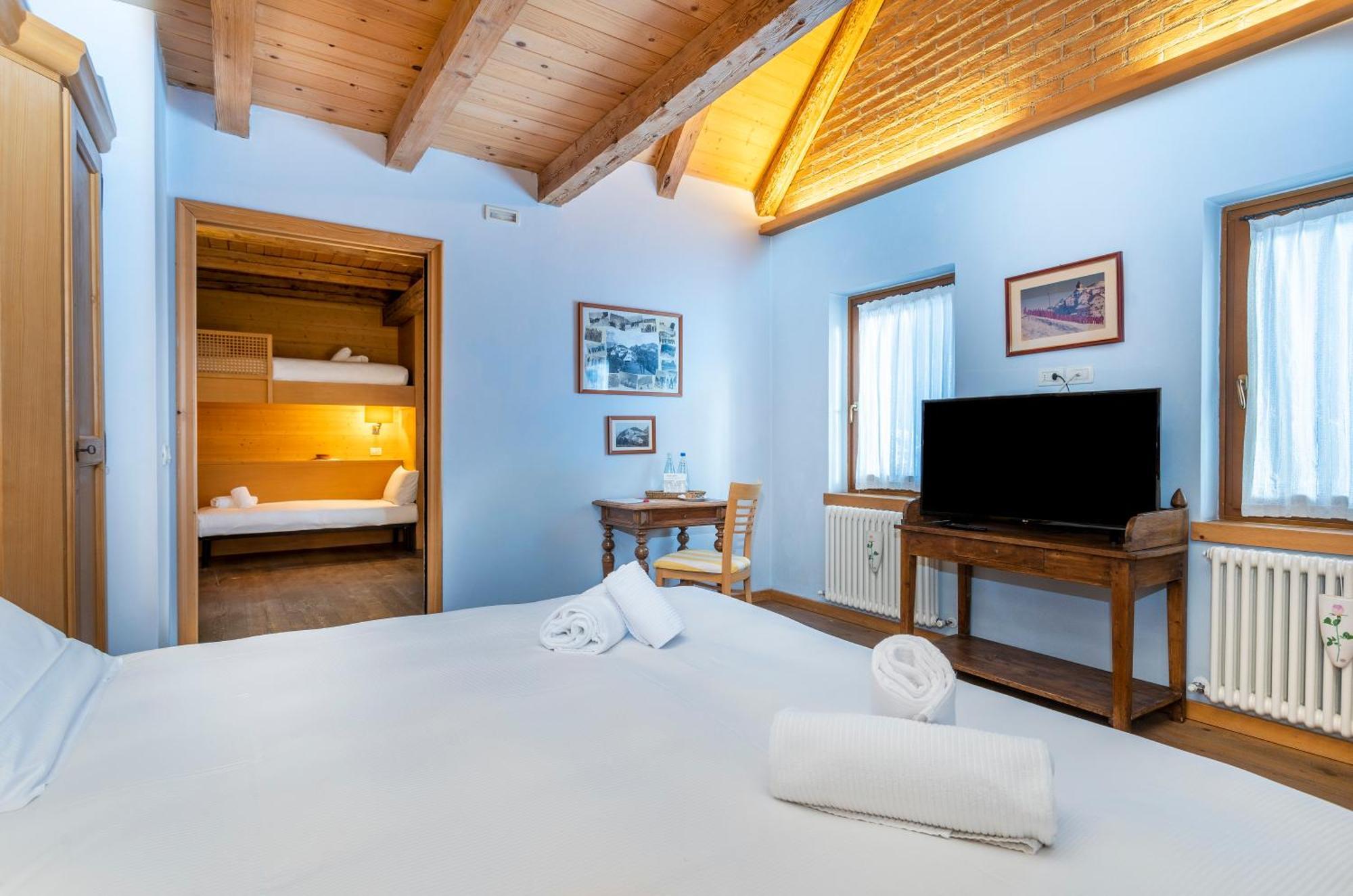 Hotel Valbruna Inn Bed & Breakfast 3*