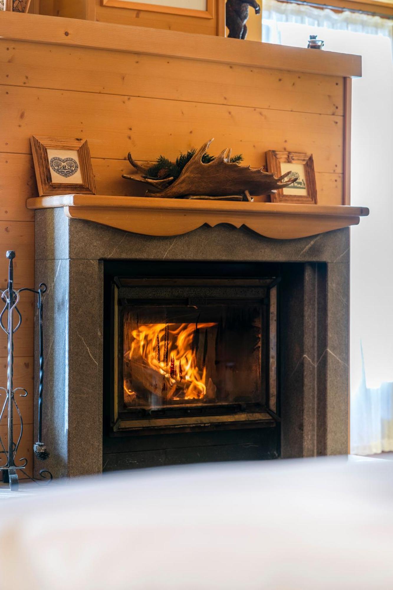 Valbruna Inn Bed & Breakfast Hotel